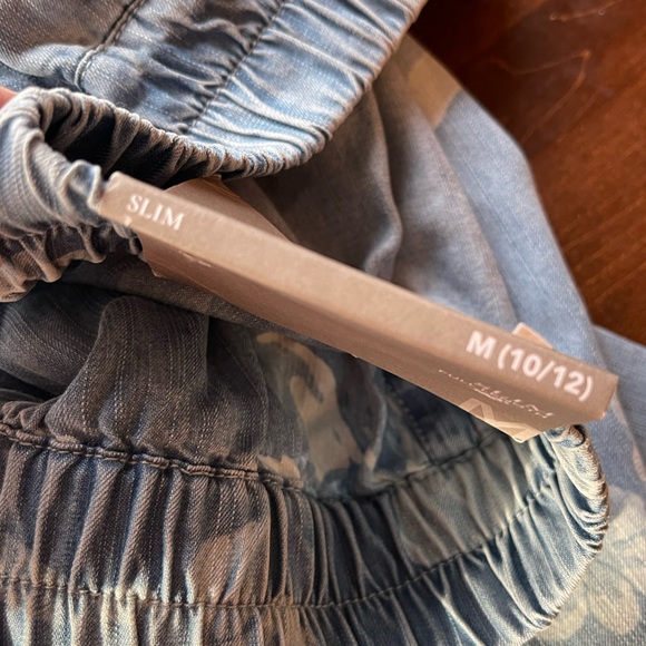 Soft Surroundings NWT Lochlea Indigo Palms Sz M (10/12) soft relaxed pants/jeans - Picture 7 of 7